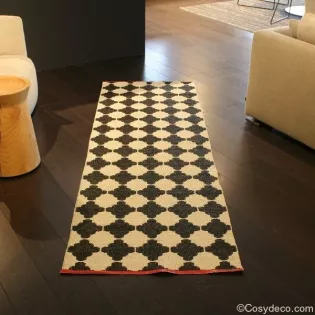  Tapis Pappelina blanc et noir 