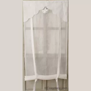 Store décor pompon réglable en hauteur Largeur 45 cm