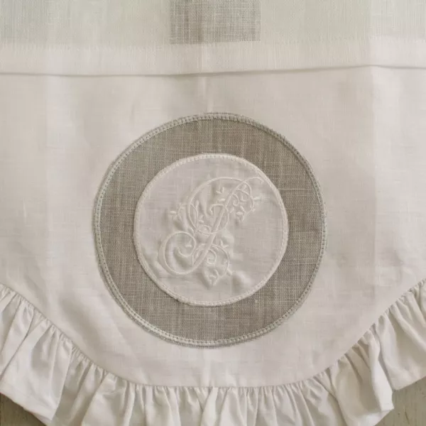 Brise-Bise Monogramme et Froufou