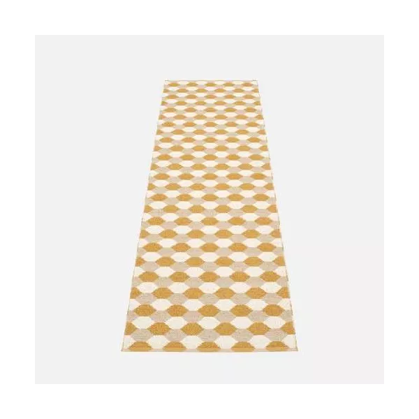 Tapis Plastique Pappelina Dana Ocre 