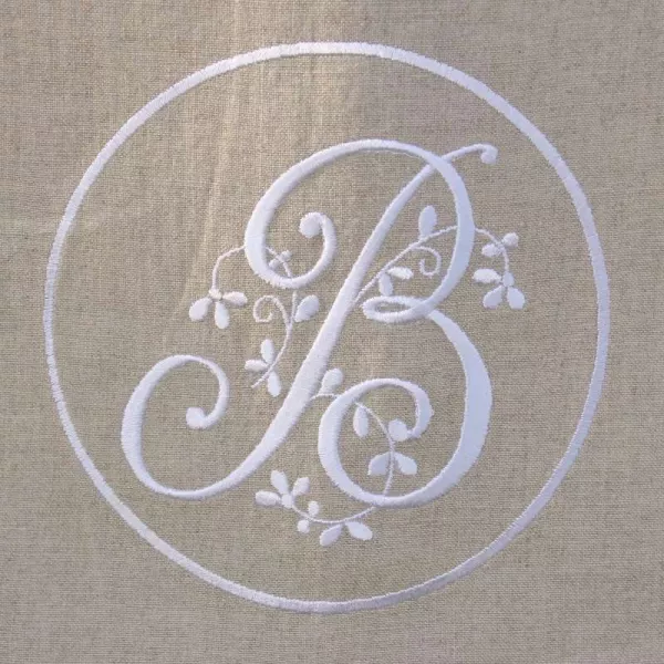 Cantonnière Lin Monogramme Brodé style ancien