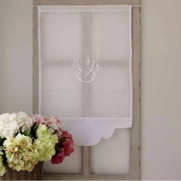 Brise-Bise de Charme Monogramme