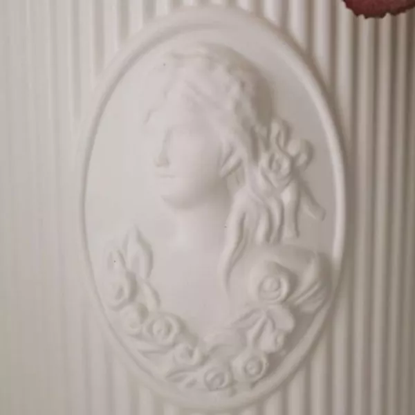 Porte Savon ovale Décoration Marquise Mathilde M