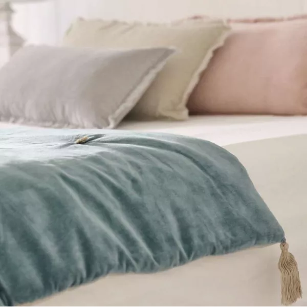 Édredon Velours pompon