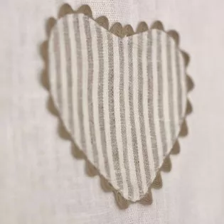Petit rideau romantique