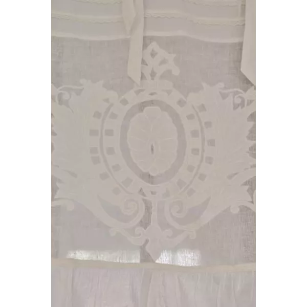 Cantonniere shabby chic