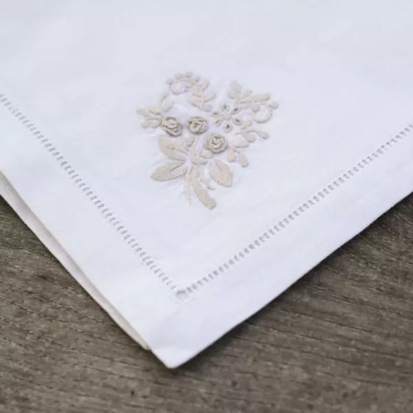 4 serviettes de table Broderie ancienne