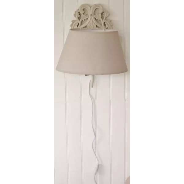 Applique murale avec prise style charme