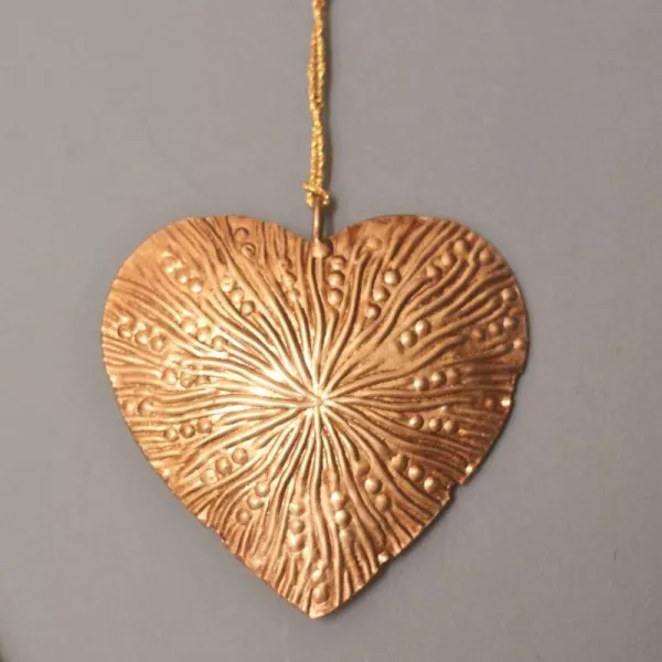 Coeur suspendu Ex-voto